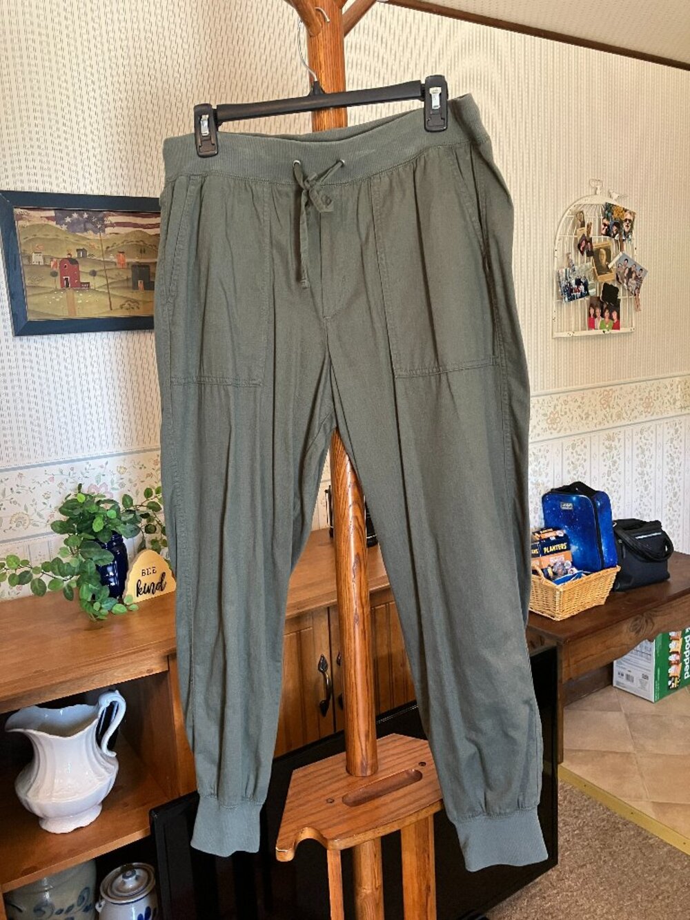 Gap Women's Joggers - Size Medium